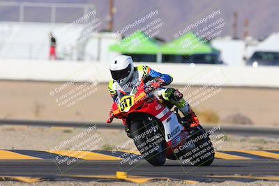 media/Dec-06-2024-CVMA Friday Practice (Fri) [[e1d1c5d4fc]]/4-Group 4 and Trackday/Session 2 (Turn 15)/